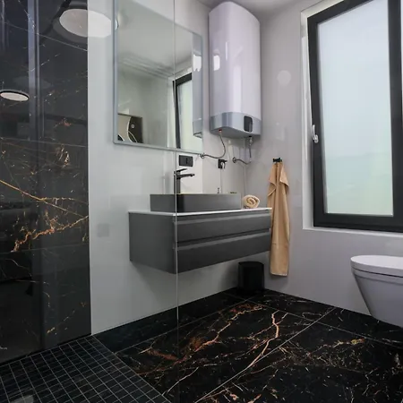Mit Beheiztem Pool In Strandnaehe By Interhome 別荘 *