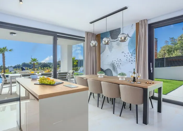 Mit Beheiztem Pool In Strandnaehe By Interhome Krk Town