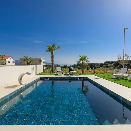 Σπίτι διακοπών Mit Beheiztem Pool In Strandnaehe By Interhome