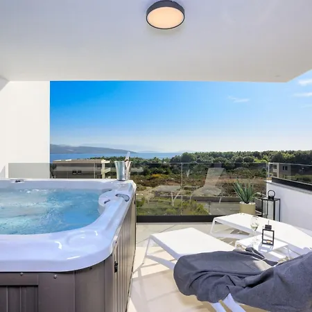 Mit Beheiztem Pool In Strandnaehe By Interhome Krk Town